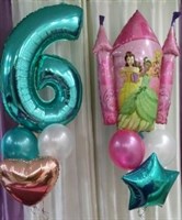 Композиция из шаров №39 с цифрой и замком принцесс